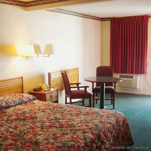 Budget Inn Franklinton Екстериор снимка